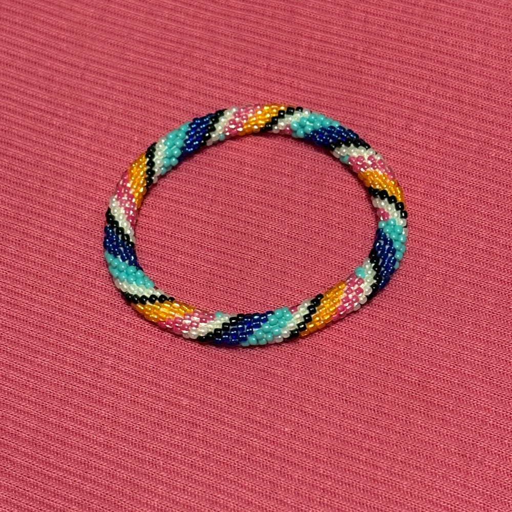 Handmade Beaded Bracelet Std Sz 6 1/2” pink aqua blue orange black white swirl